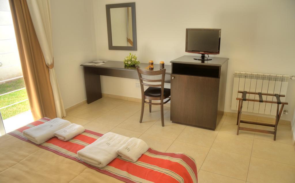 Laplace Hotel Cordoba Ruang foto