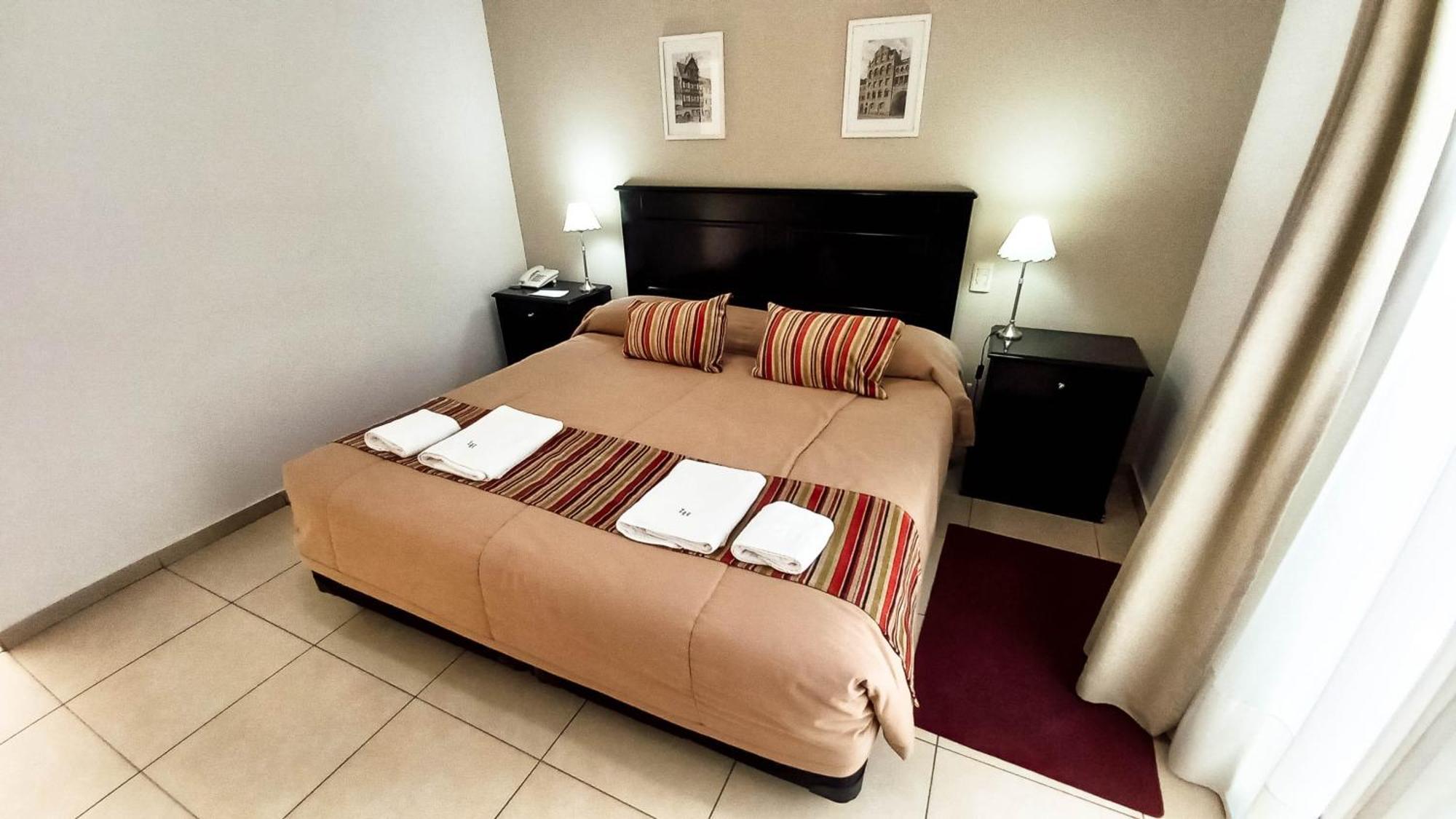 Laplace Hotel Cordoba Bagian luar foto