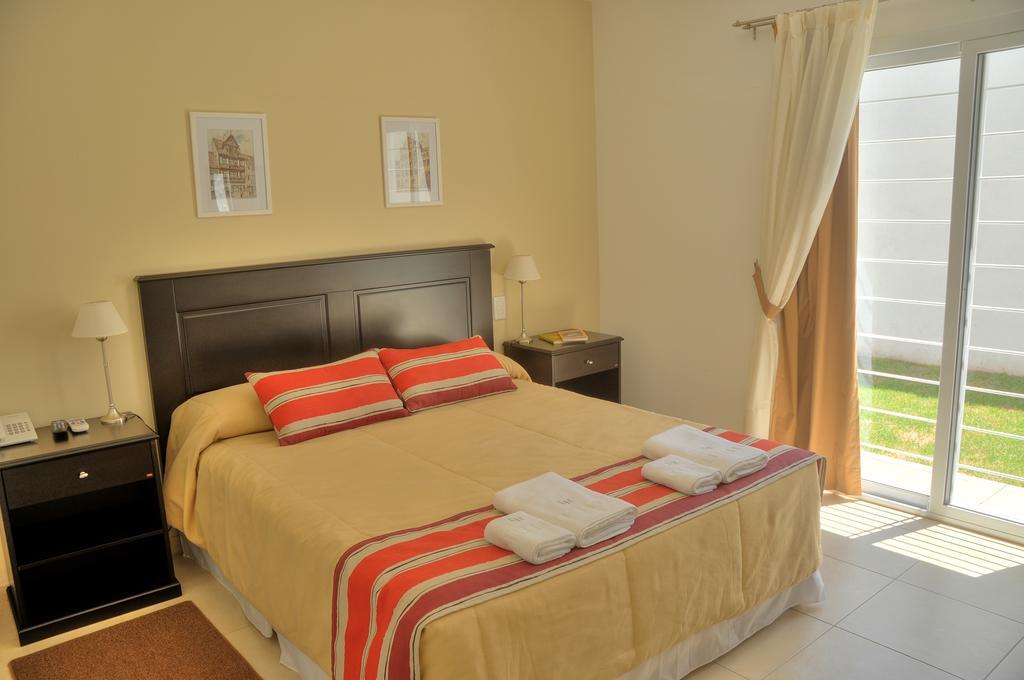 Laplace Hotel Cordoba Bagian luar foto